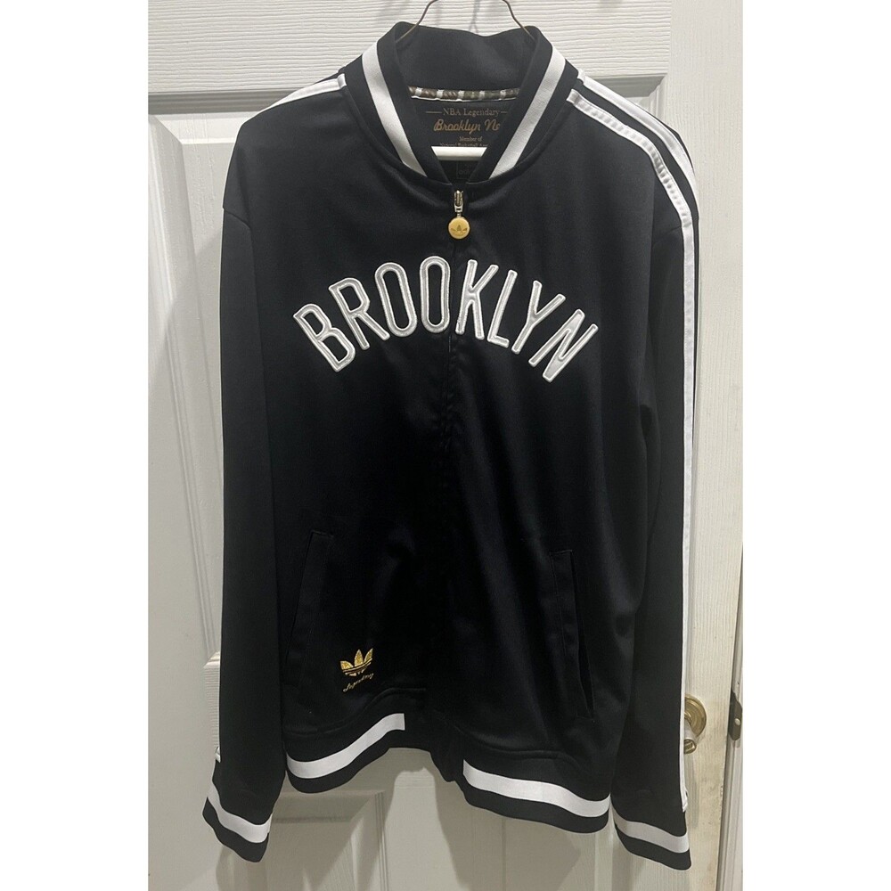 Adidas NBA Brooklyn Nets Legendary Jacket with 3 Stripes Classic Look Size Large